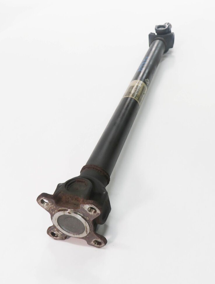 Thumbnail 3: 2007-2010 BMW X5 X5M X6 X6M (E70 E71) 4.4L TWIN TURBO / 4.8L - FRONT DRIVESHAFT