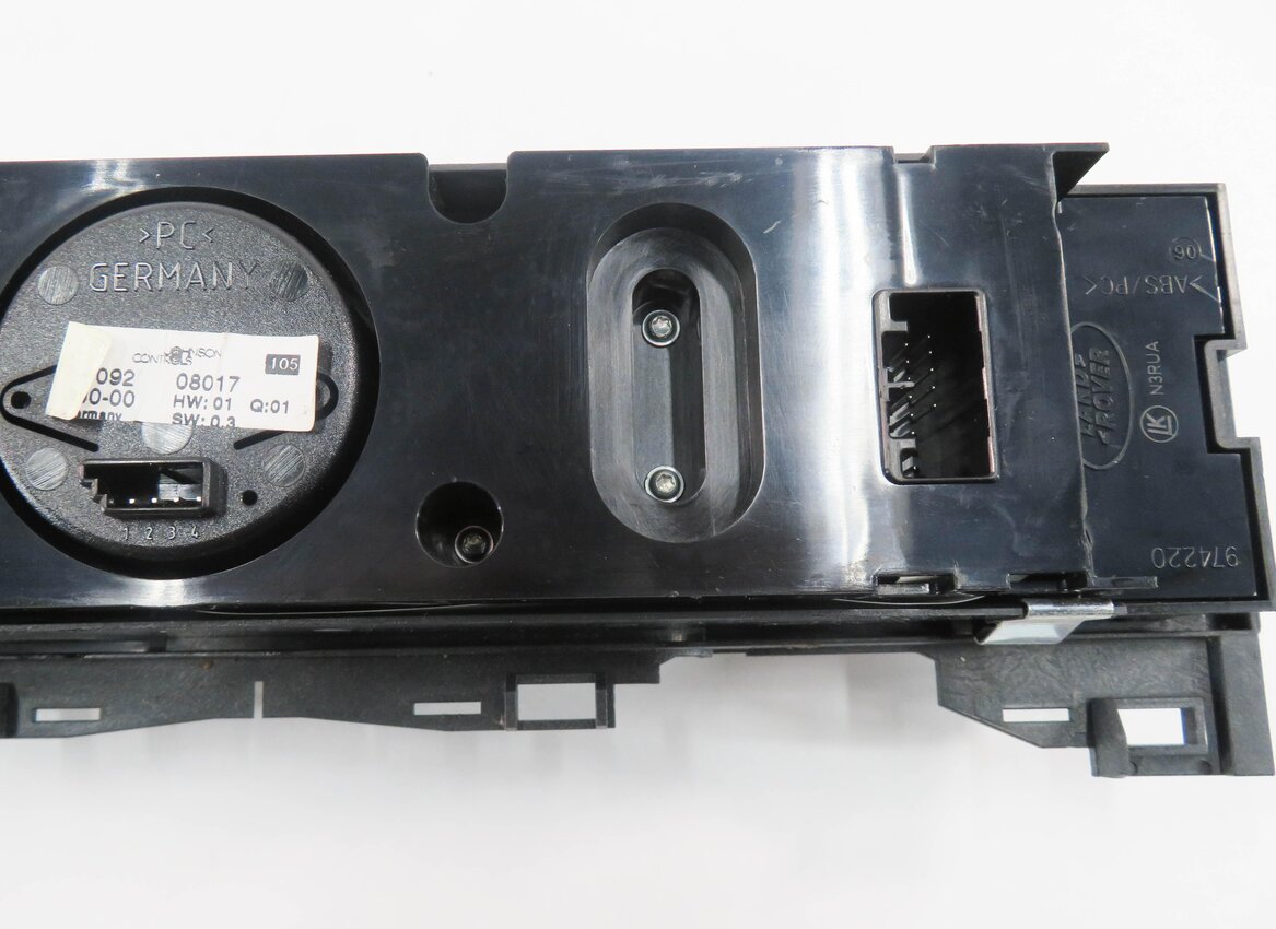 Thumbnail 6: 2008 RANGE ROVER (L322) HEATED SEAT DSC PDC TRUNK RELEASE SWITCH BUTTON PANEL