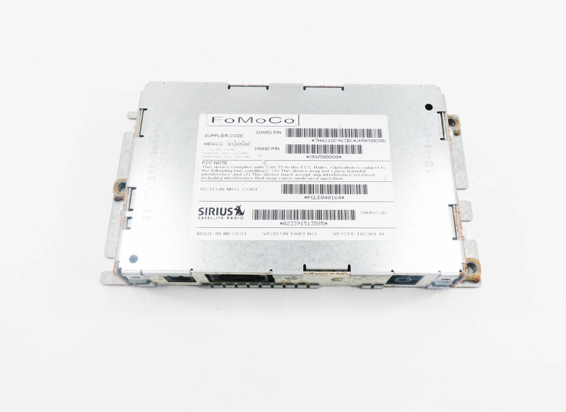 Thumbnail 2: 2007-2012 LR3 / RANGE ROVER SPORT STEREO SIRIUS SATELLITE RADIO RECEIVER MODULE