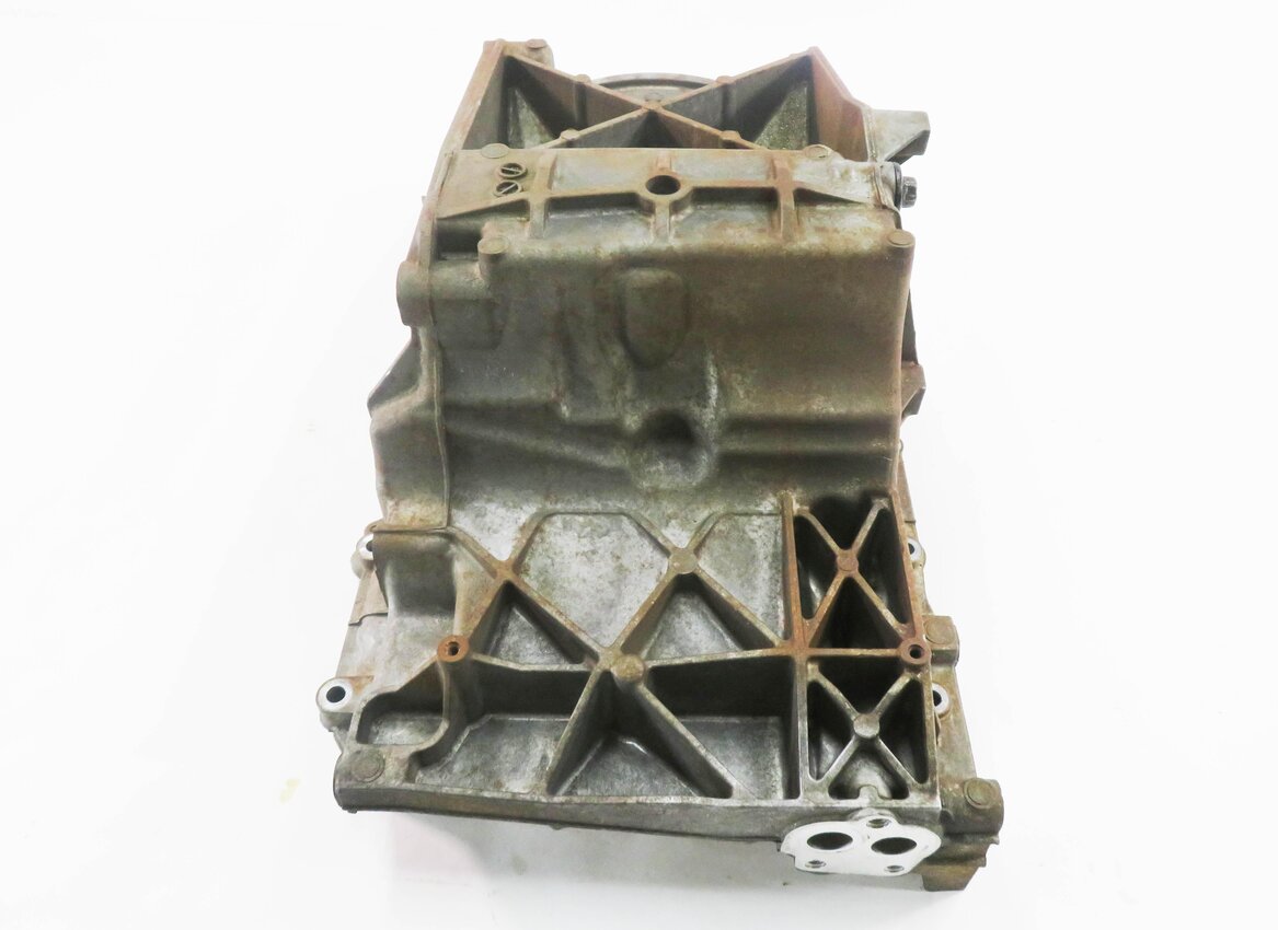 Thumbnail 6: 2006-2009 RANGE ROVER (L322) 4.2L SC / 4.4L V8 ENGINE MOTOR OIL FLUID PAN SUMP
