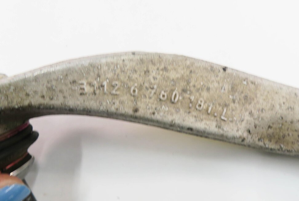 Thumbnail 6: 2006-2010 BMW M5 ///M (E60) LEFT FRONT DRIVER CONTROL ARM SET-2