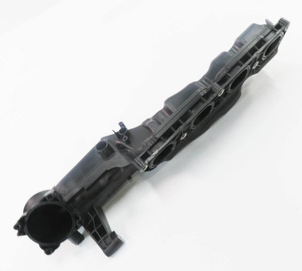 08-14 BMW 550i 650i 750i X5 X6 (F01 F10 E70 E71) 4.4L N63 RIGHT INTAKE MANIFOLD