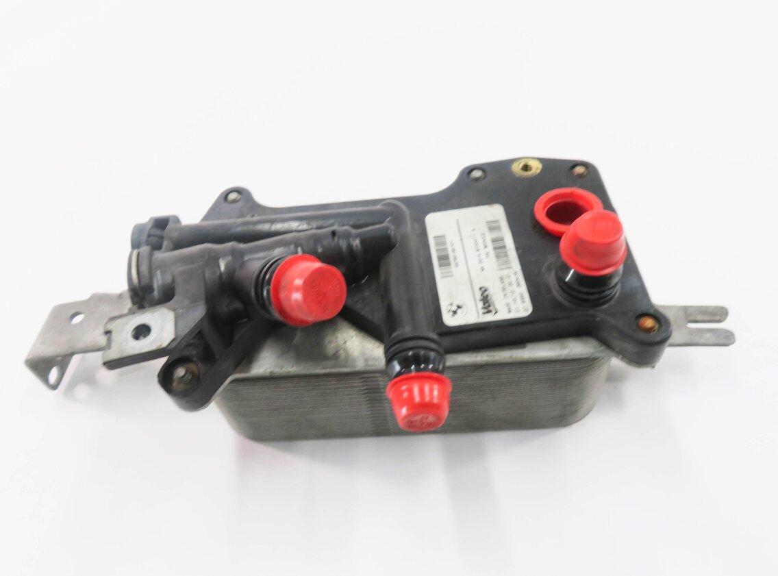 Thumbnail 2: 10-19 BMW 528i 550i 550iGT 650i (F06 F07 F10) 4.4L V8 - TRANSMISSION OIL COOLER