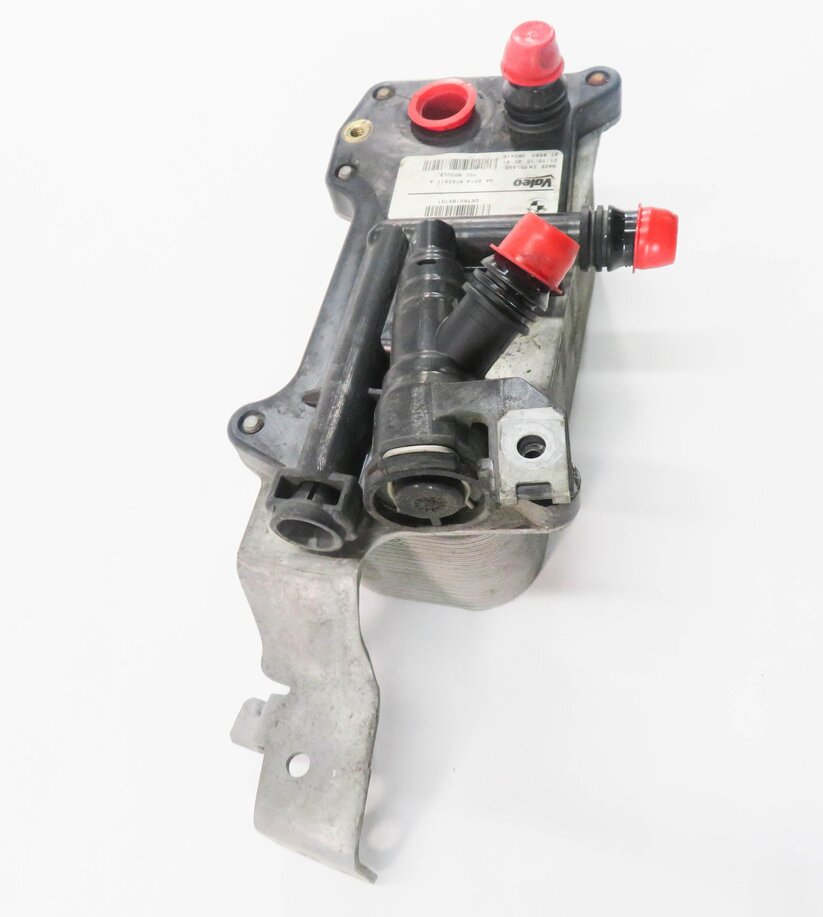 Thumbnail 4: 10-19 BMW 528i 550i 550iGT 650i (F06 F07 F10) 4.4L V8 - TRANSMISSION OIL COOLER