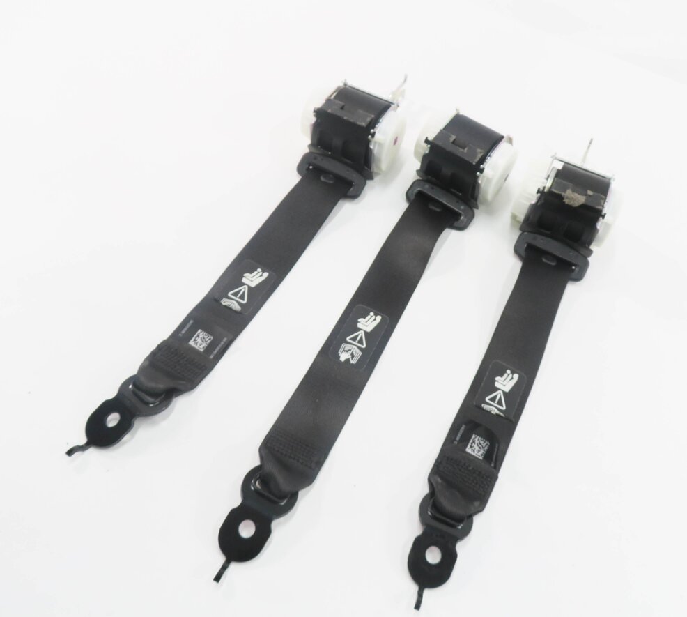 2011 BMW 550i (F10) REAR SEAT SEATBELT RETRACTOR SET-3 (BLACK)