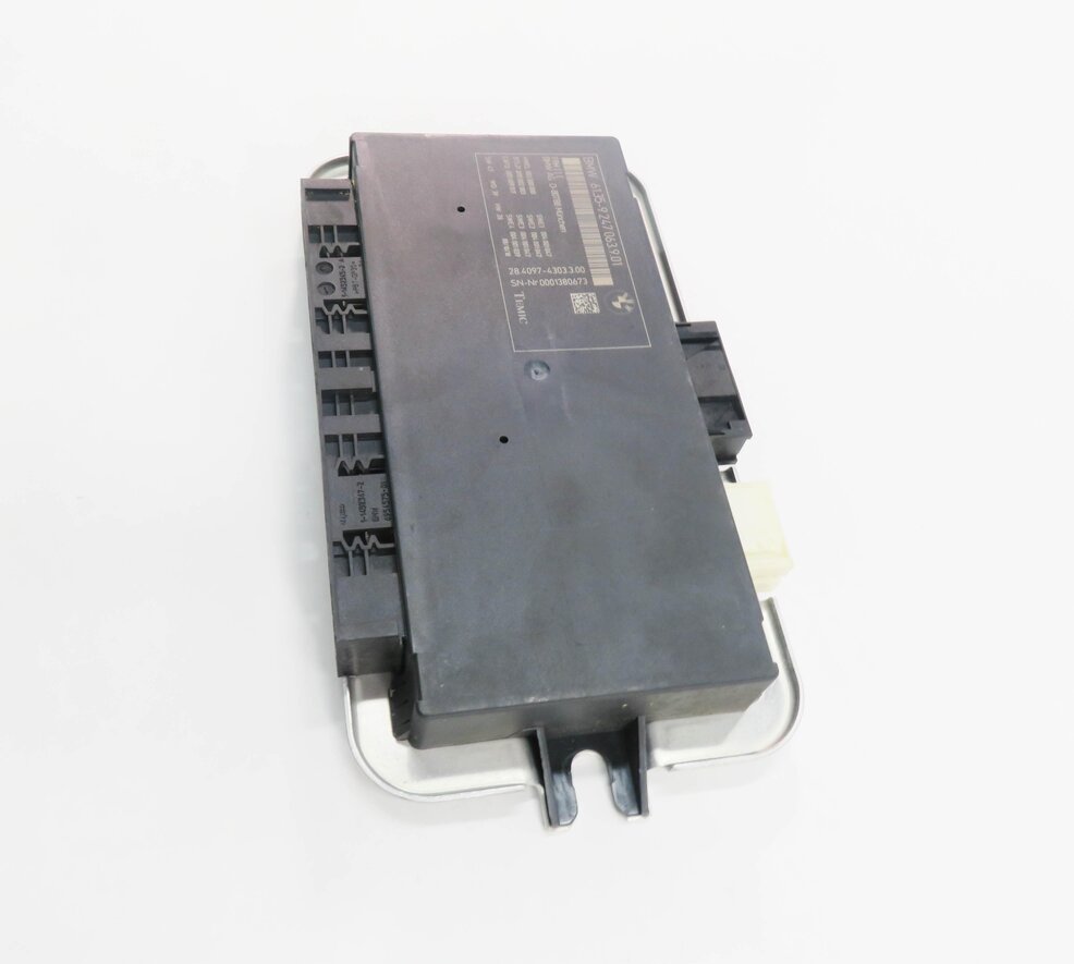 Thumbnail 4: 10-17 BMW 528i 535i 550i 650i 750i M5 X3 X6 - FRMIII BODY LIGHT CONTROL MODULE