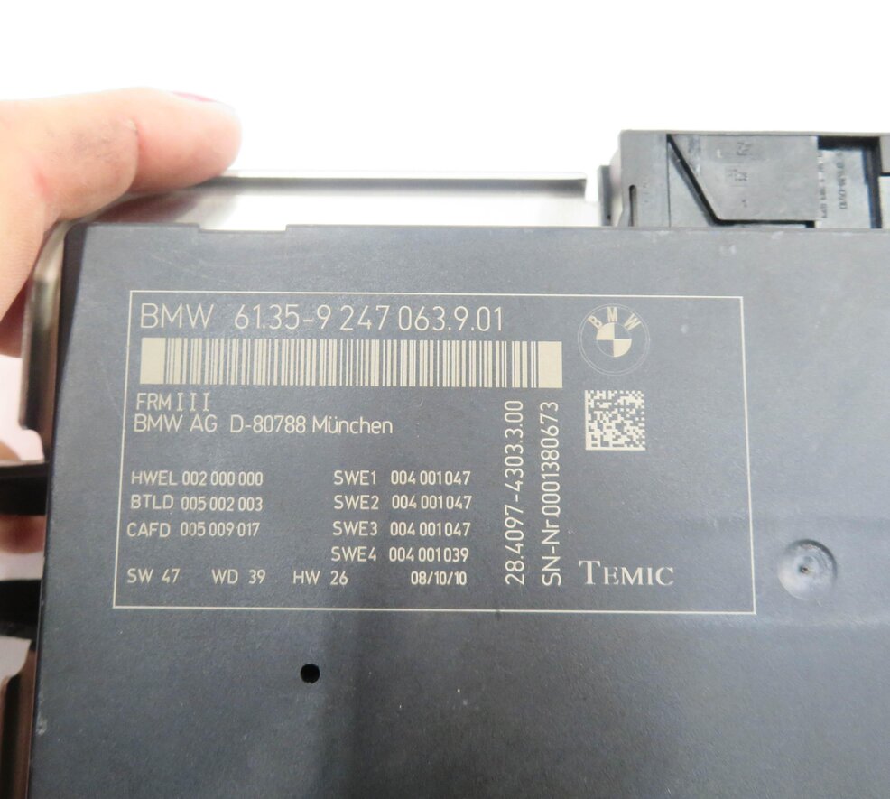 Thumbnail 8: 10-17 BMW 528i 535i 550i 650i 750i M5 X3 X6 - FRMIII BODY LIGHT CONTROL MODULE