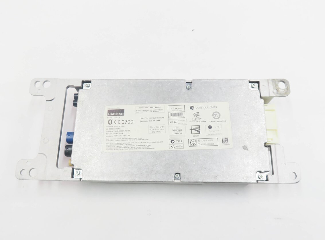 Thumbnail 5: 2011 BMW 550i (F10) BLUETOOTH TELEMATICS COMBOX COMMUNICATION CONTROL MODULE