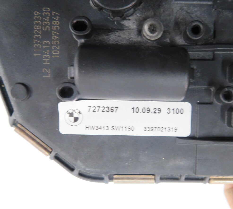 Thumbnail 8: 2010-2016 BMW M5 528i 535i 550i 740i 750i 760i (F01 F10) WINDSHIELD WIPER MOTOR