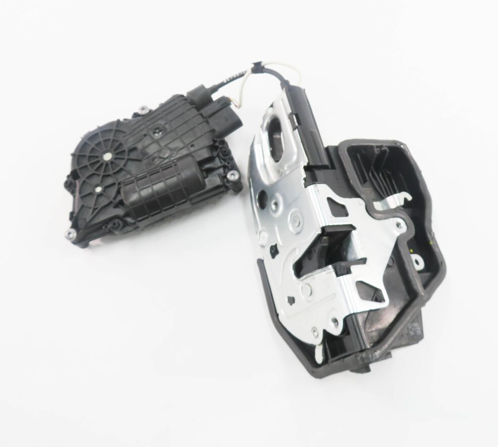 Thumbnail 6: 10-16 BMW 528i 535i 550i 750i 760i (F01 F10) RIGHT FRONT DOOR LATCH (SOFT CLOSE)