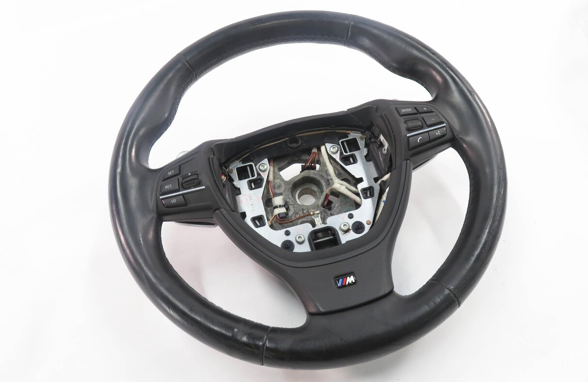 11-14 BMW 528i 535i 550i 640i 650i (F10 F12) ///M-SPORT HEATED STEERING