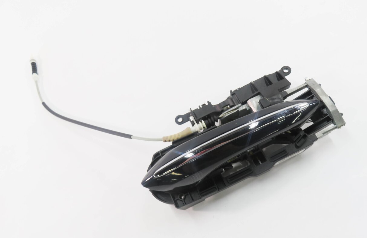 09-18 BMW 528i 535i 550i 740i 750i 760i LEFT REAR COMFORT DOOR HANDLE (BLACK)