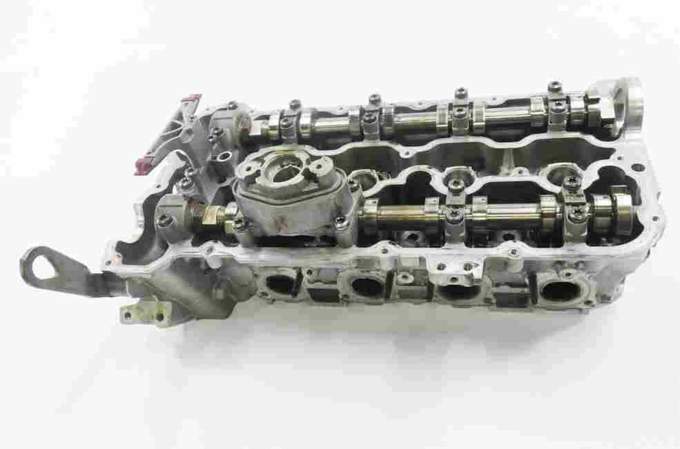 Thumbnail 2: 08-14 BMW 550i 750i X5 X6 (F01 E70 F10 E71) 4.4L TWIN TURBO RIGHT CYLINDER HEAD