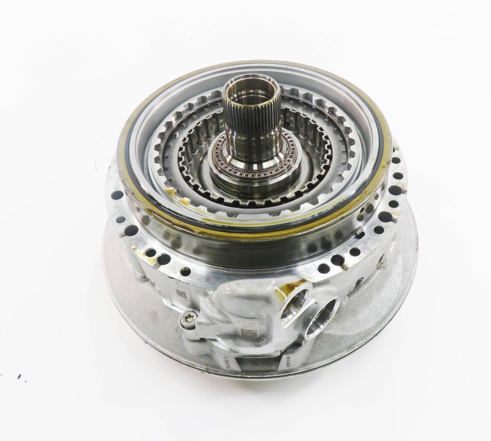 Thumbnail 6: 10-12 BMW 550i 550iGT (F07 F10) 4.4L N63 8HP-70 AT TRANSMISSION OIL FLUID PUMP