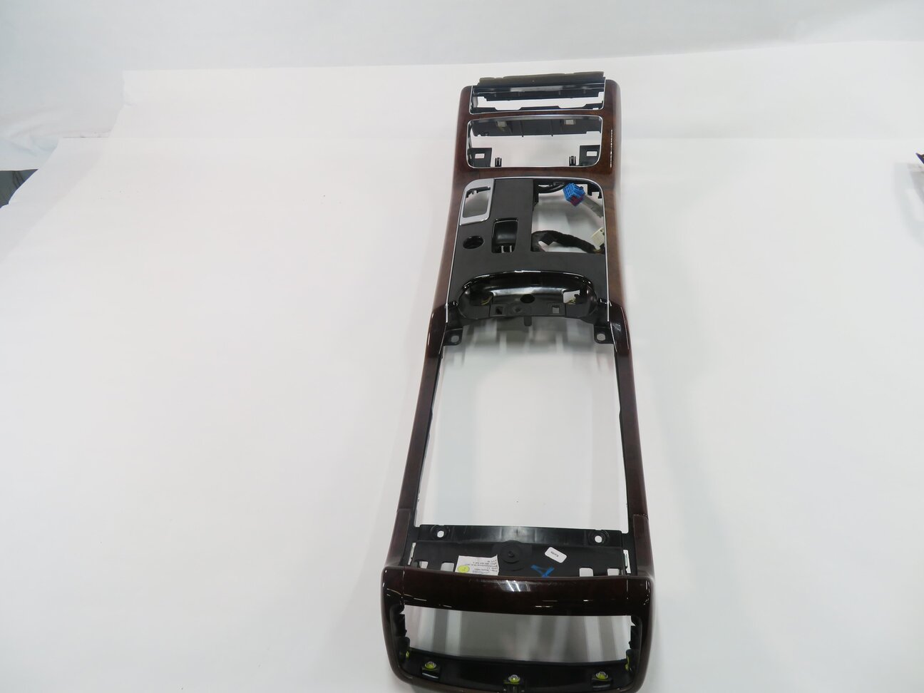 Thumbnail 5: 2011 AUDI A8 (D4 4H) DASH DOOR CONSOLE WOOD GRAIN TRIM PANEL SET