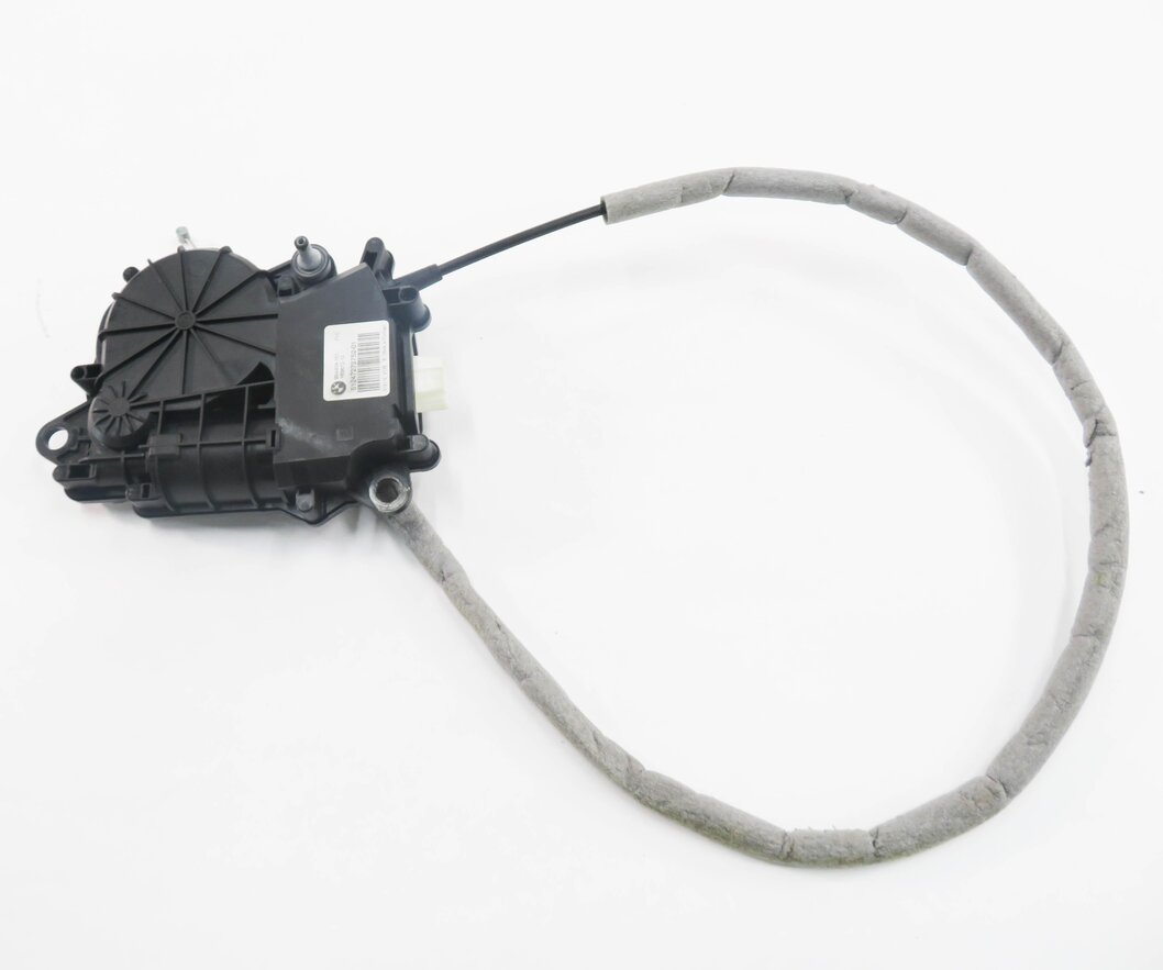 Thumbnail 2: 2012 BMW 550i (F10) REAR TRUNK LOCK LATCH SOFT CLOSE ACTUATOR MOTOR