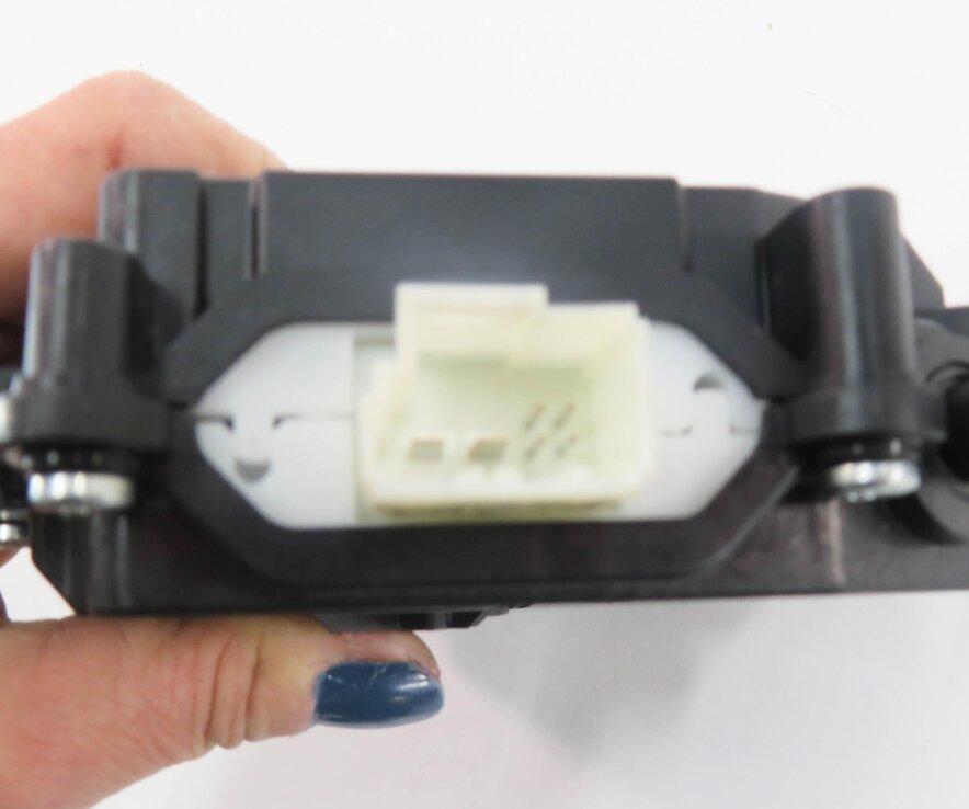 Thumbnail 6: 2012 BMW 550i (F10) REAR TRUNK LOCK LATCH SOFT CLOSE ACTUATOR MOTOR