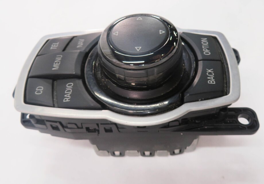 Thumbnail 4: 2012 BMW 550i (F10) RADIO STEREO MEDIA GPS NAVIGATION iDRIVE SWITCH (CERAMIC)
