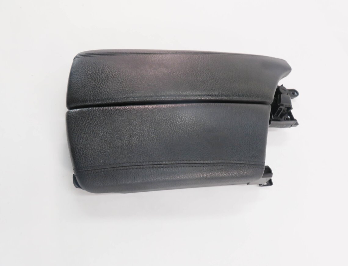 Thumbnail 4: 12-16 BMW 528i 535i 550i (F10) FRONT CENTER CONSOLE ARM REST COMPARTMENT (BLACK)