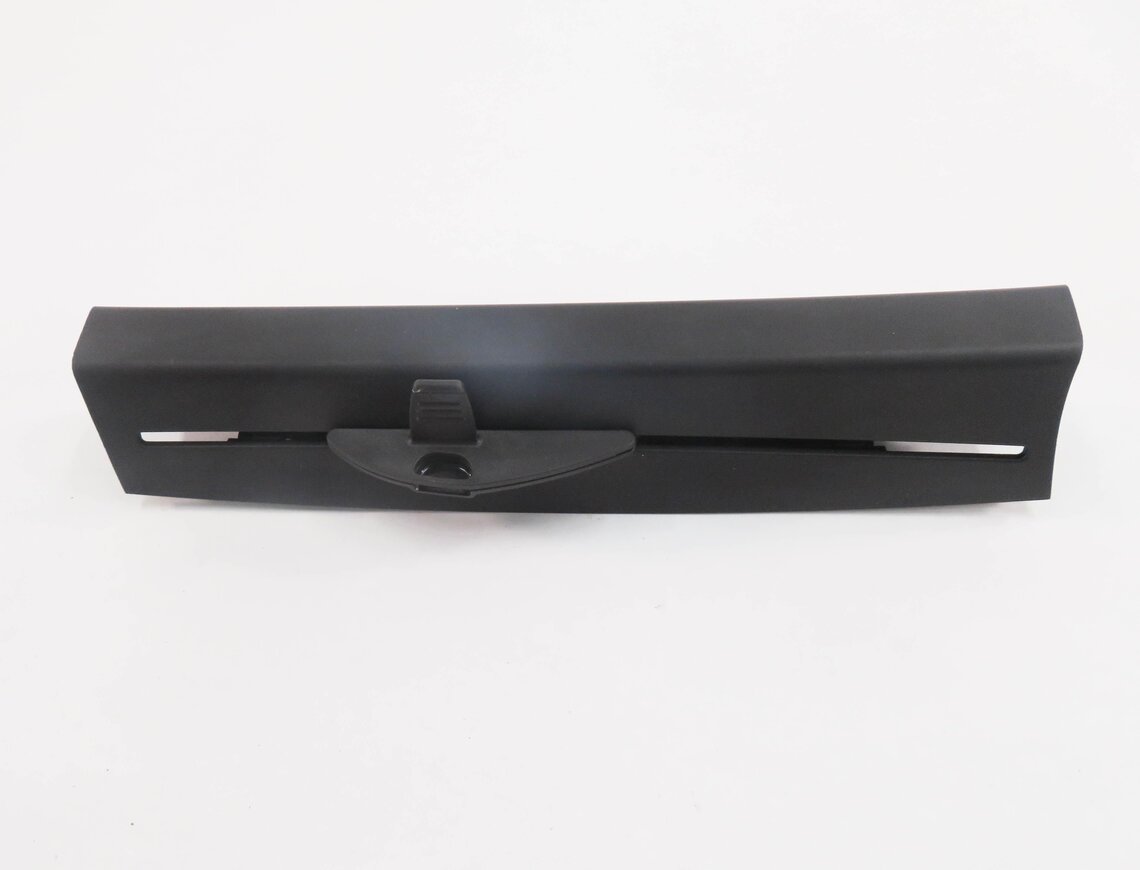 Thumbnail 2: 2011-2016 BMW 528i 535i 550i (F10) LEFT REAR DOOR QUARTER WINDOW SUNSHADE SCREEN