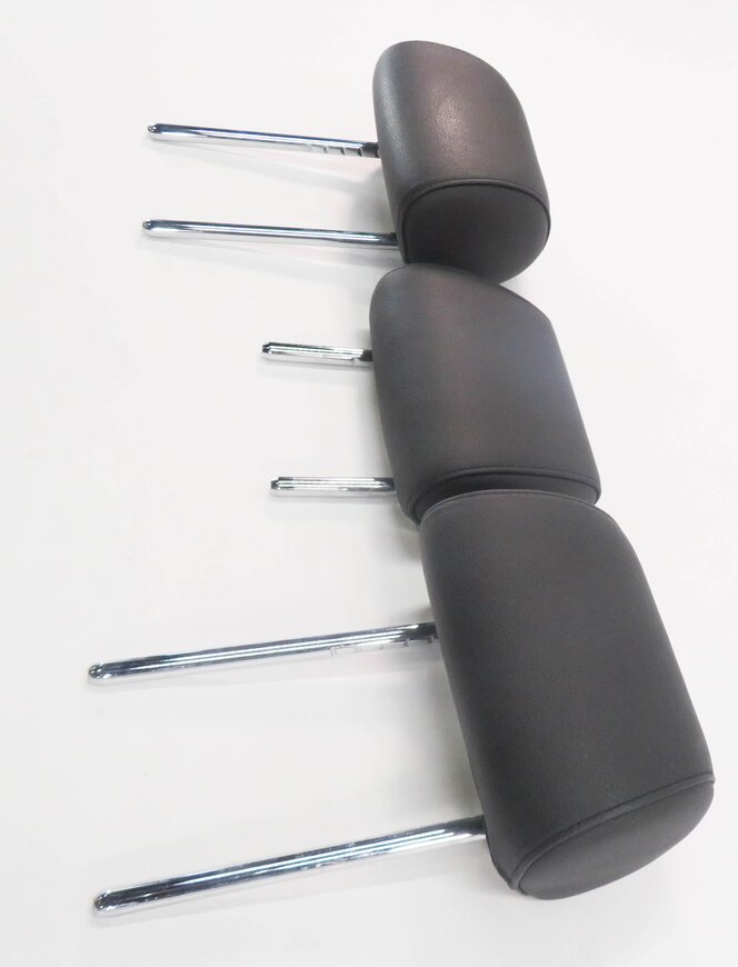 Thumbnail 3: 2012 BMW 550i (F10) REAR SEAT HEADREST SET-3 (BLACK DAKOTA LEATHER LCSW)