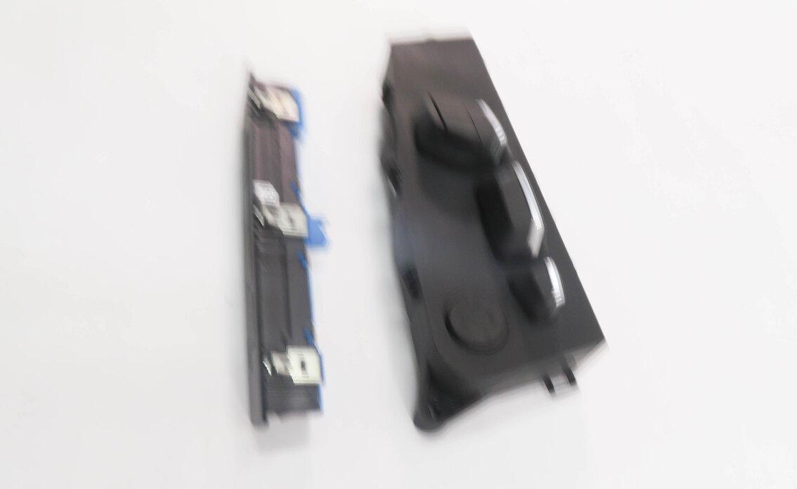 Thumbnail 4: 2012 BMW 550i (F10) LEFT FRONT DRIVER POWER SEAT ADJUSTMENT SWITCH BUTTON SET