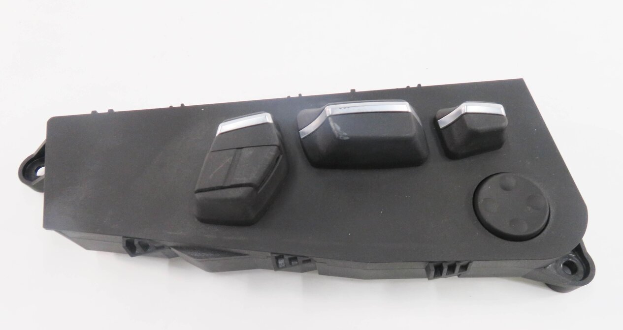 Thumbnail 5: 2012 BMW 550i (F10) LEFT FRONT DRIVER POWER SEAT ADJUSTMENT SWITCH BUTTON SET
