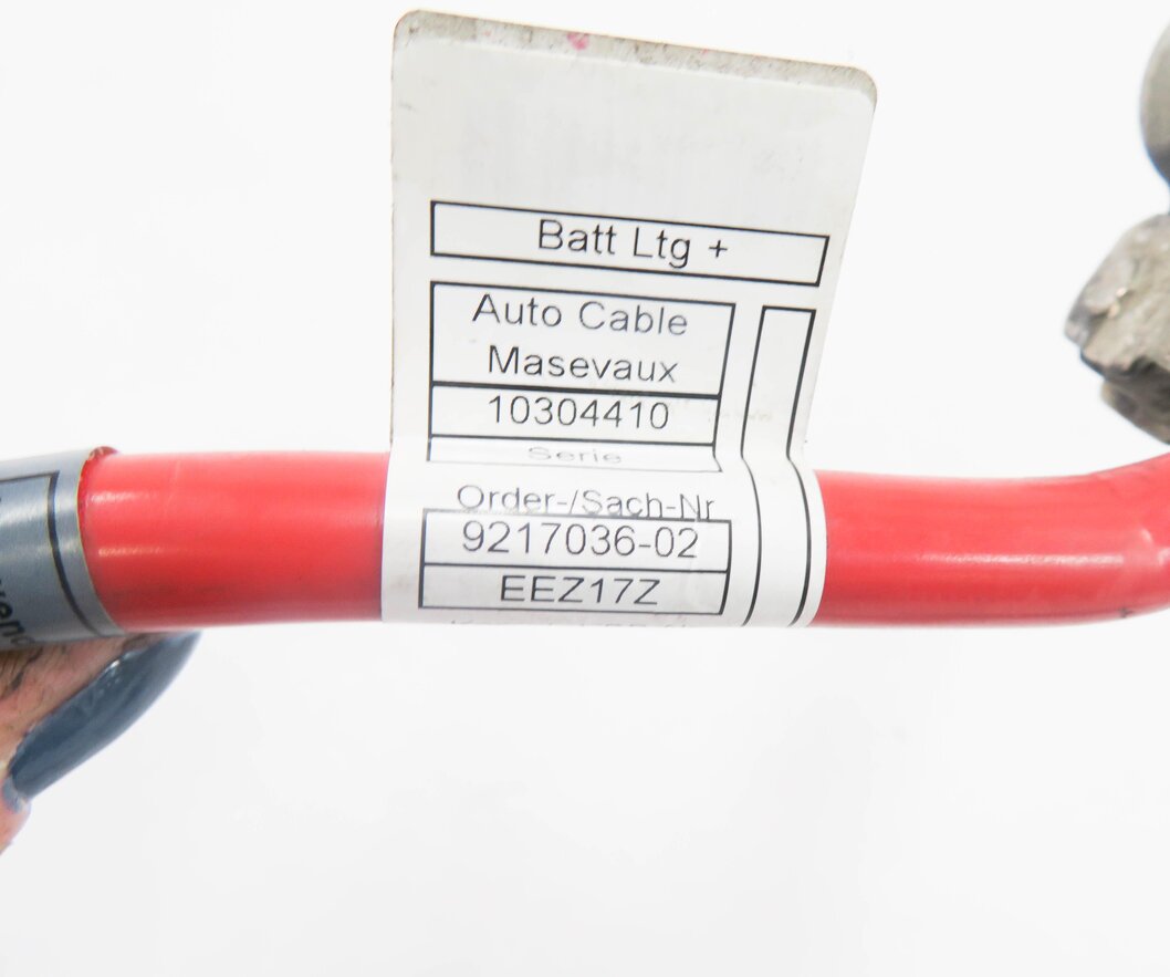 Thumbnail 6: 2012 BMW 550i (F10) POSITIVE BATTERY CABLE SRS