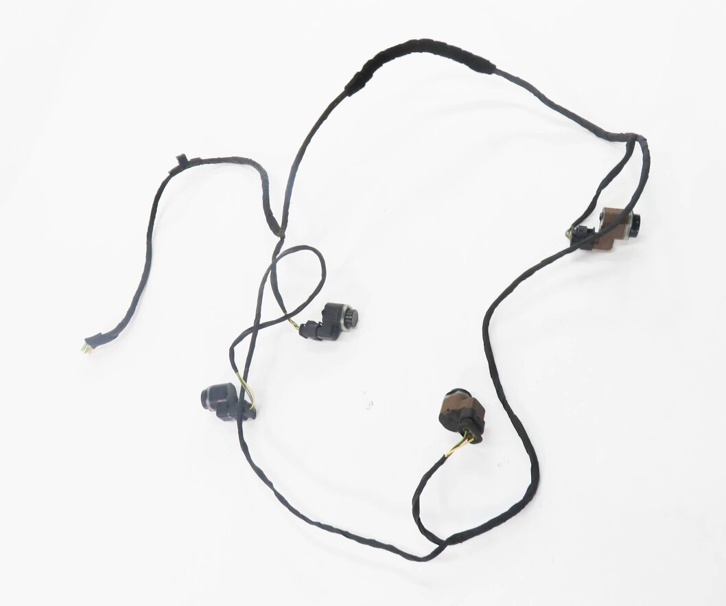 Thumbnail 3: 2012 BMW 550i (F10) REAR PDC PARK DISTANCE SENSOR SET w/ HARNESS (CARBON BLACK)