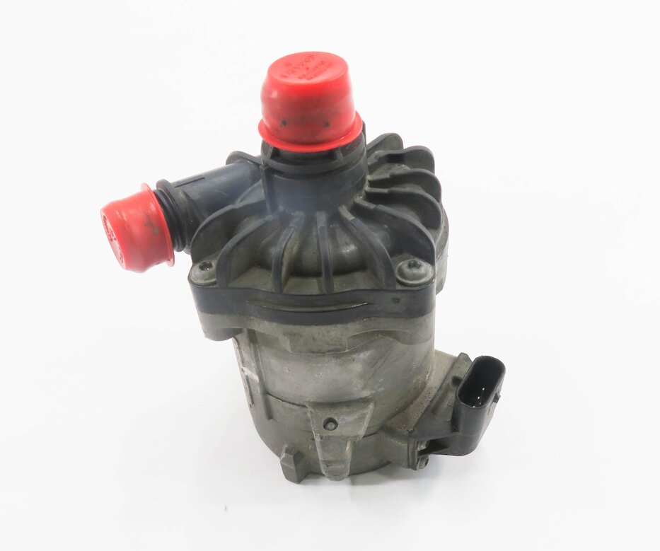 Thumbnail 2: 2012 BMW 550i (F10) 4.4L N63 TWIN TURBO ENGINE - AUX AUXILIARY WATER PUMP