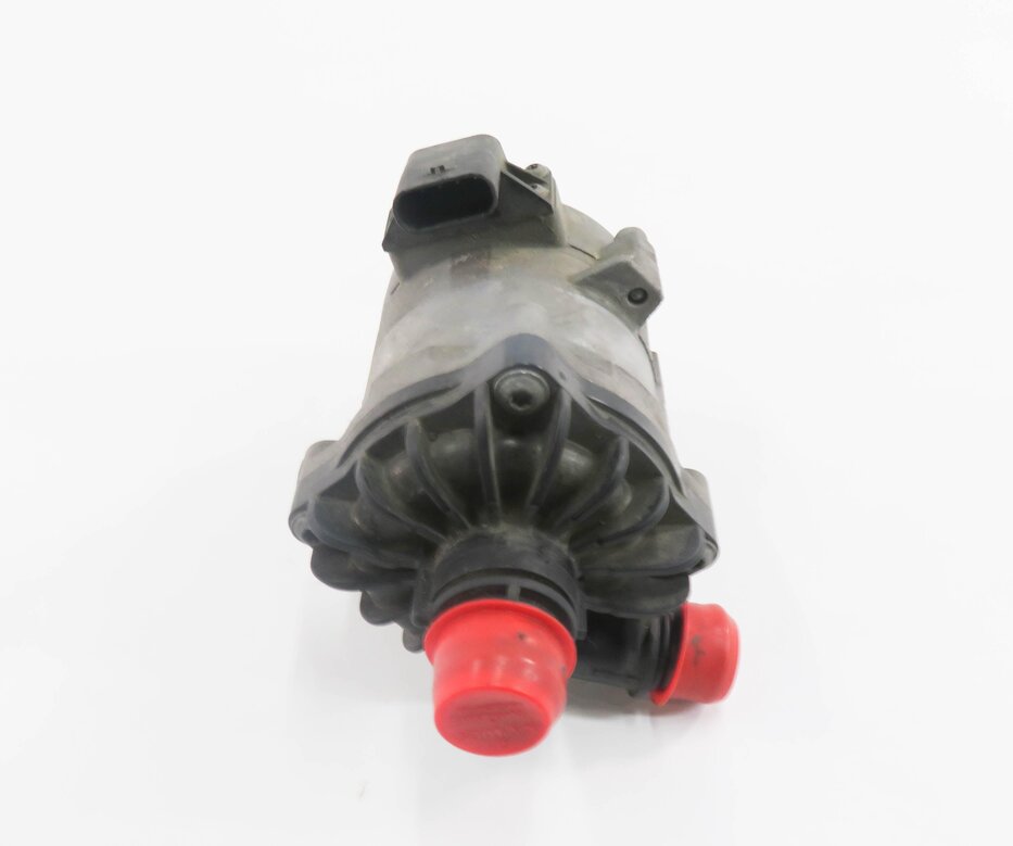 Thumbnail 6: 2012 BMW 550i (F10) 4.4L N63 TWIN TURBO ENGINE - AUX AUXILIARY WATER PUMP