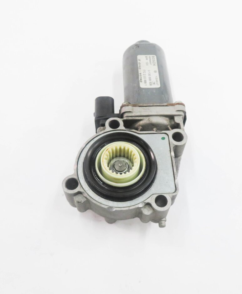Thumbnail 5: 05-16 LR3 LR4 / RANGE ROVER SPORT (L320 L322) TRANSFER CASE ELECTRIC SHIFT MOTOR