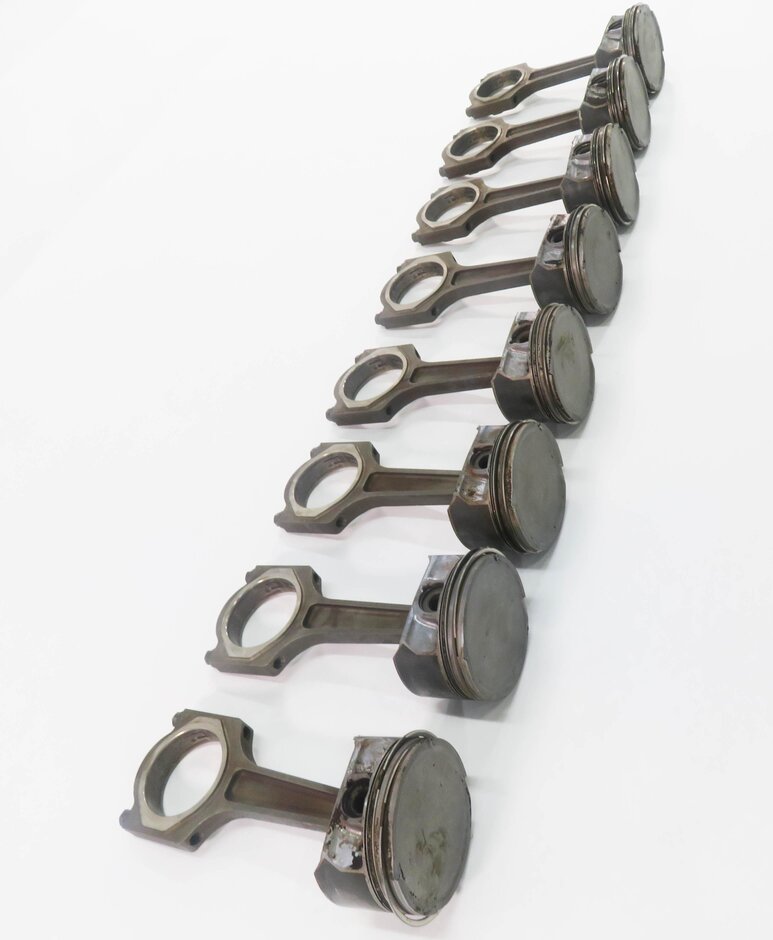 Thumbnail 5: 05-09 LAND ROVER LR3 / RANGE ROVER SPORT (L322 L320) 4.4L V8 ENGINE PISTON SET-8