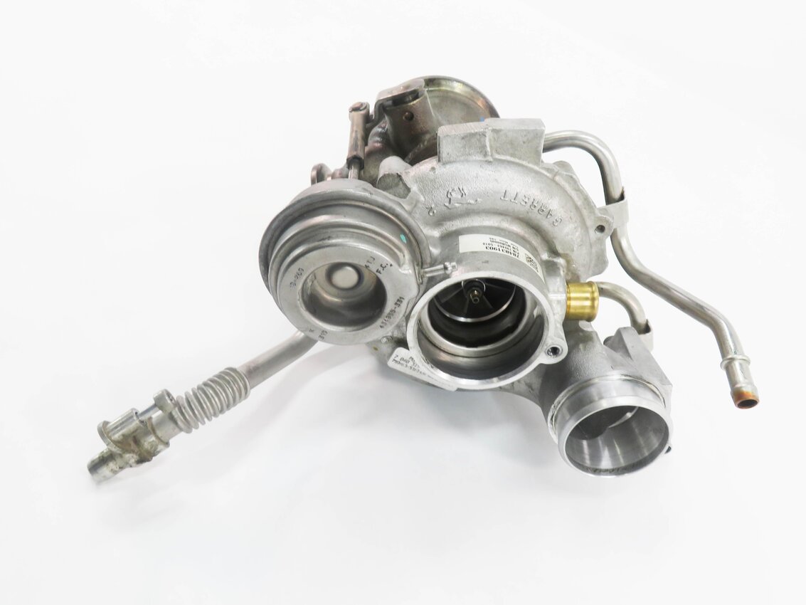 Thumbnail 3: 2010-2014 BMW X5M X6M ///M (E70 E71) 4.4L S63 V8 ENGINE - RIGHT TURBOCHARGER
