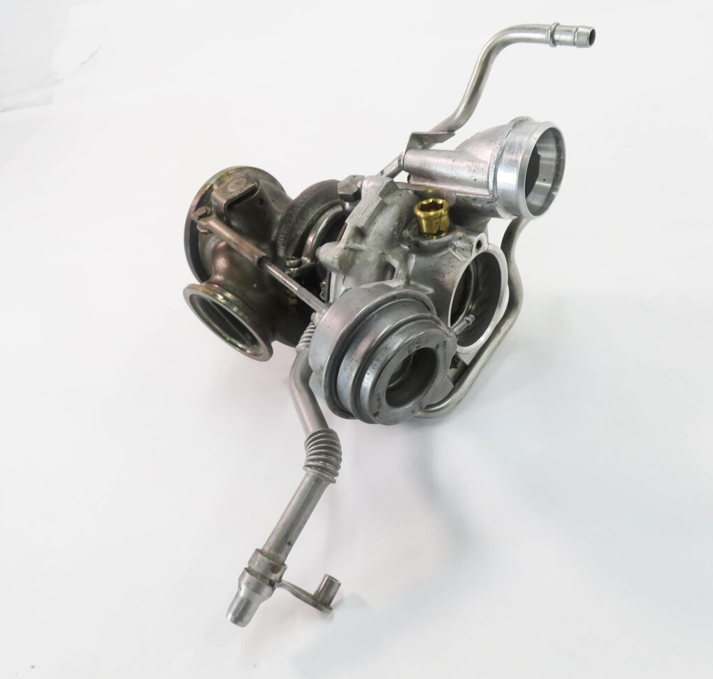 2010-2014 BMW X5M X6M ///M (E70 E71) 4.4L S63 V8 ENGINE - LEFT TURBOCHARGER