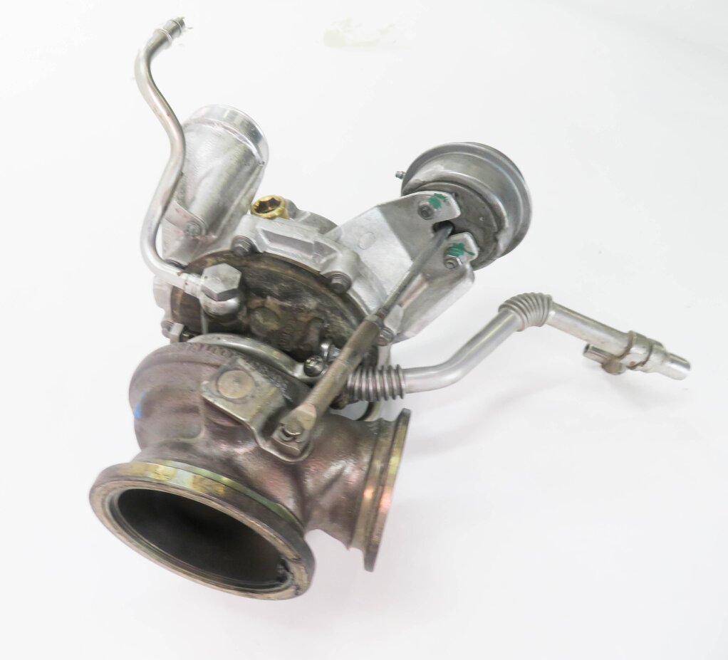 Thumbnail 3: 2010-2014 BMW X5M X6M ///M (E70 E71) 4.4L S63 V8 ENGINE - LEFT TURBOCHARGER