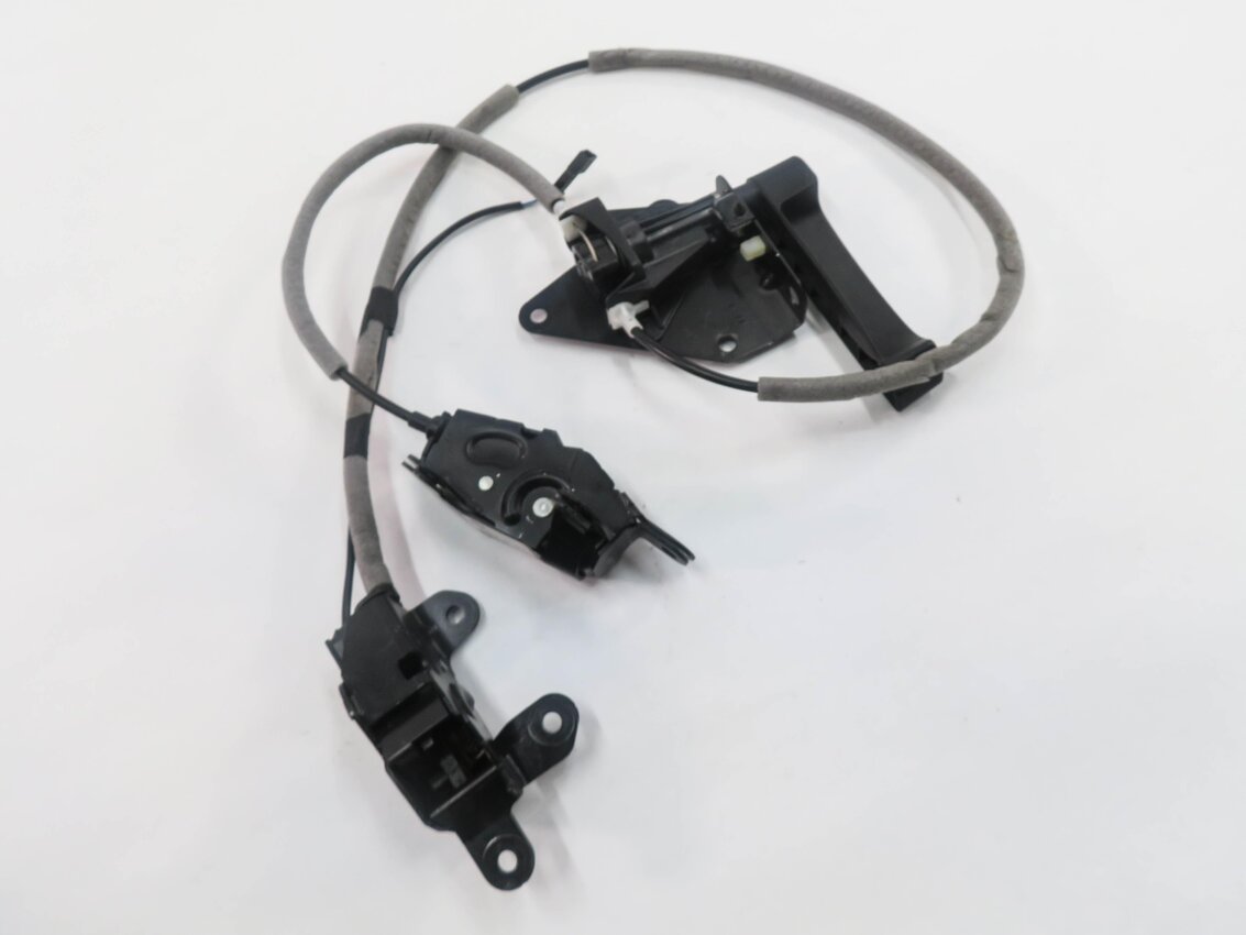 2012 BMW X5M ///M (E70) REAR TAILGATE LOCK LATCH SET w/ HANDLE