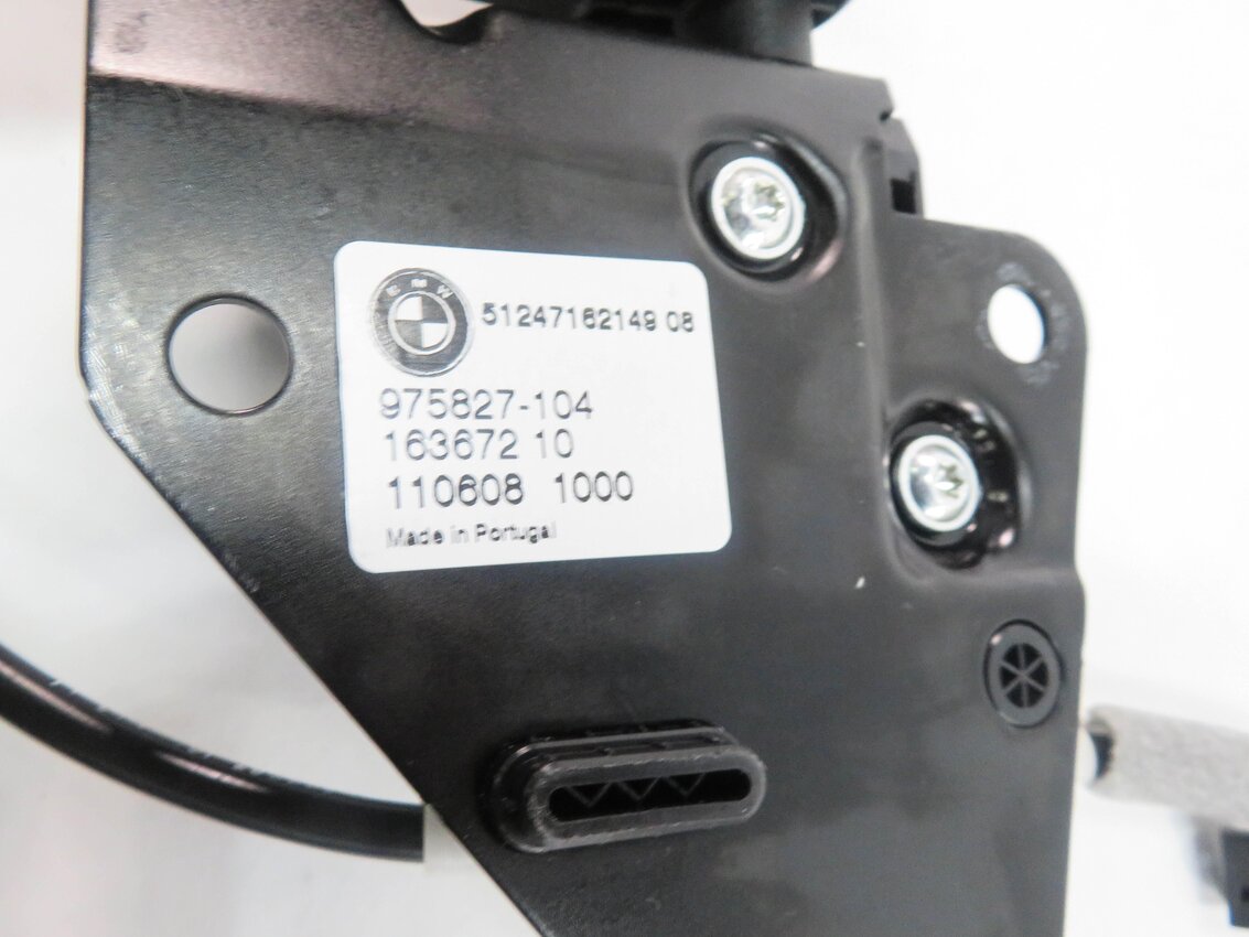 Thumbnail 9: 2012 BMW X5M ///M (E70) REAR TAILGATE LOCK LATCH SET w/ HANDLE