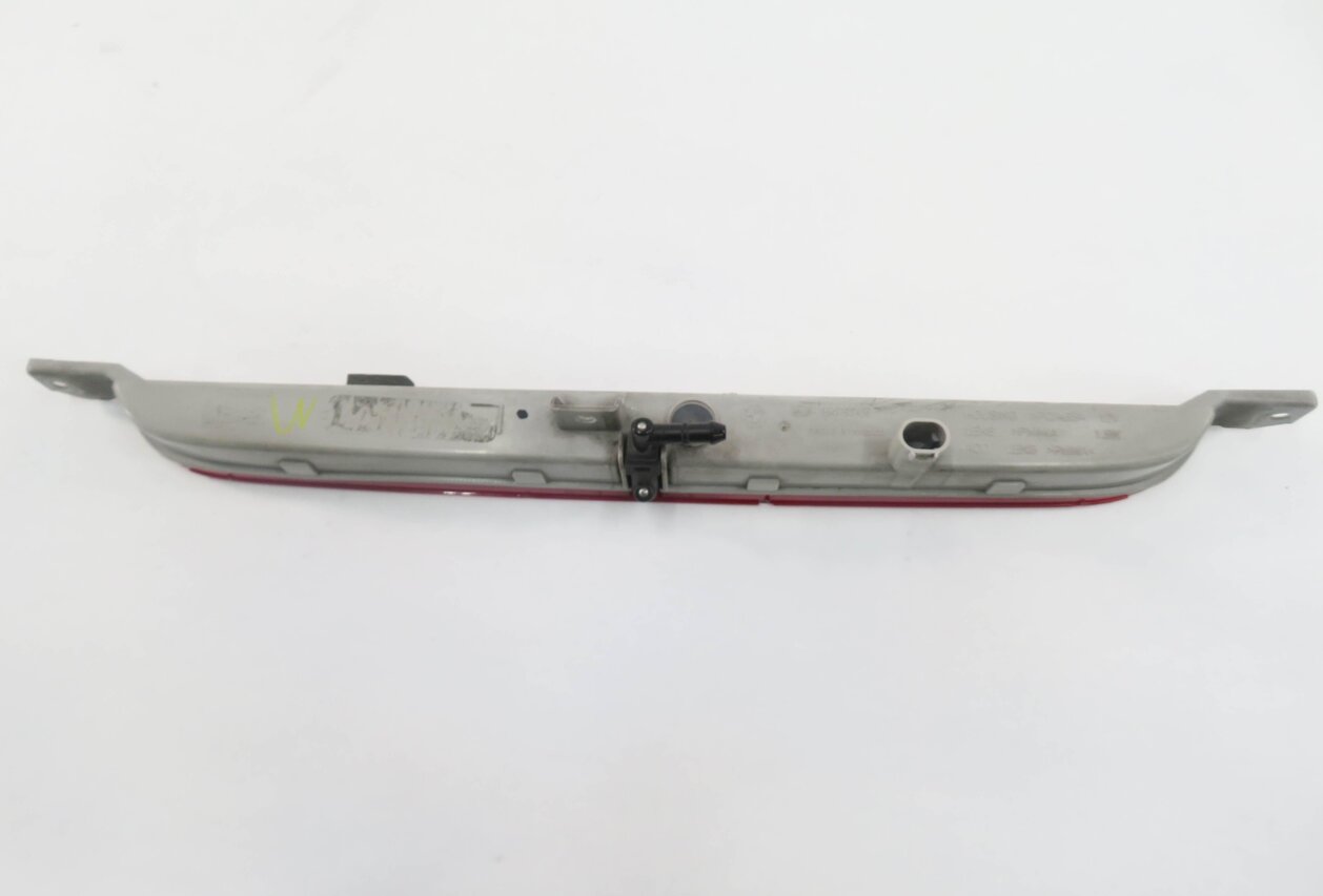 Thumbnail 4: 2012 BMW X5M ///M (E70) REAR 3rd THIRD BRAKE LIGHT STOP LAMP