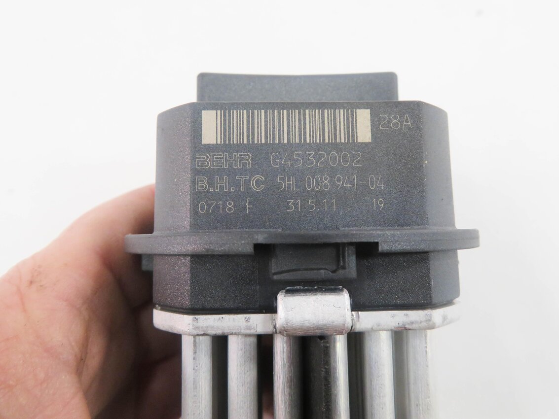 Thumbnail 7: 2012 BMW X5M ///M (E70) REAR HEATER A/C BLOWER FAN MOTOR SPEED RESISTOR
