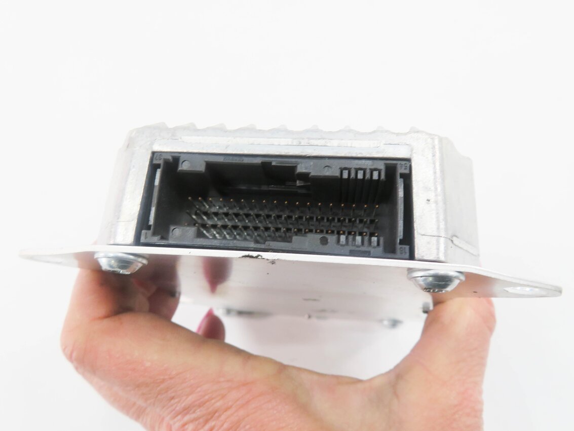 Thumbnail 6: 2011-2013 BMW X5M (E70) INTEGRATED CHASSIS MANAGEMENT MODULE ICM