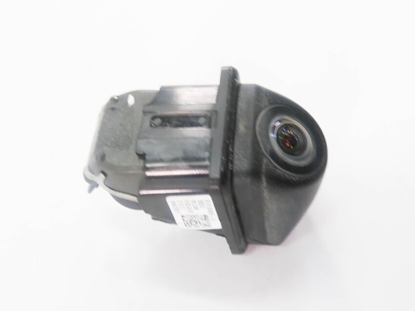 Thumbnail 5: 2009-2018 BMW 2 / 3 / 4 / 5 / 7 / M5 / X3 / X5 / X6 SERIES BACKUP REVERSE CAMERA