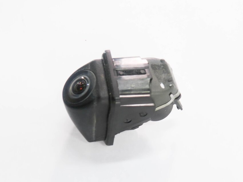 Thumbnail 6: 2009-2018 BMW 2 / 3 / 4 / 5 / 7 / M5 / X3 / X5 / X6 SERIES BACKUP REVERSE CAMERA