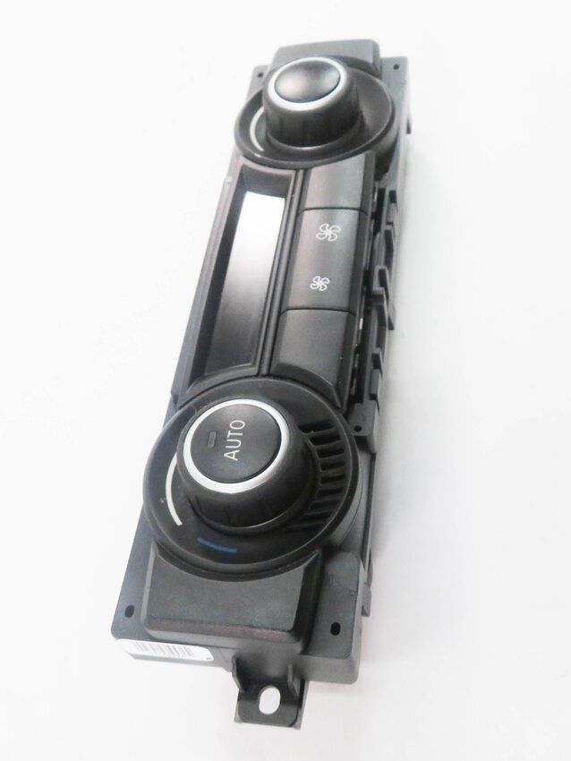 Thumbnail 3: 2012 BMW X5M ///M (E70) REAR HEATER A/C TEMPERATURE CLIMATE CONTROL PANEL
