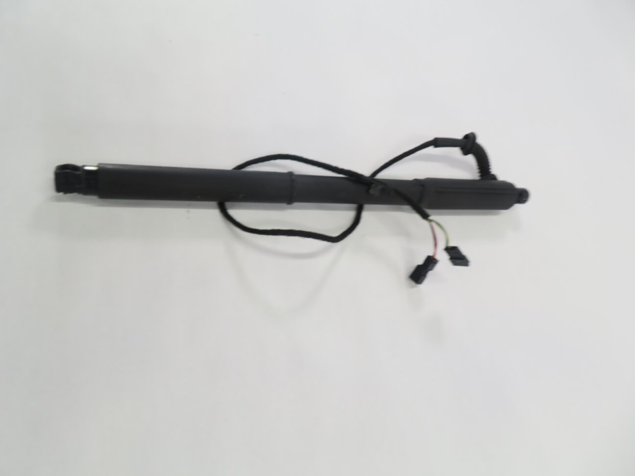 Thumbnail 4: 2012 BMW X5M ///M (E70) LEFT DRIVER REAR TRUNK SPINDLE DRIVE SHOCK STRUT