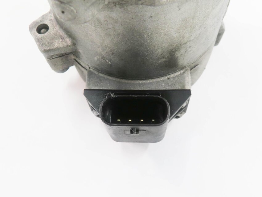 Thumbnail 7: 2012 BMW X5M ///M (E70) 4.4L S63 TWIN TURBO ENGINE - AUX AUXILIARY WATER PUMP