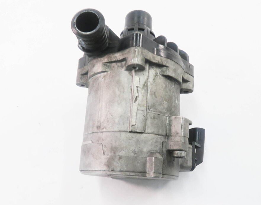 Thumbnail 6: 2008 BMW X6 (E71) 4.4L N63 TWIN TURBO ENGINE - SECONDARY AUXILIARY WATER PUMP