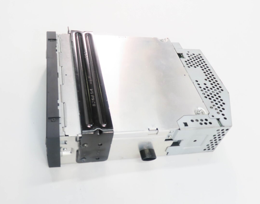 Thumbnail 3: 2008-2010 BMW 750i X5 X6 Z4 (F01 E70 E71 E89) VIDEO PLAYER 6-DISC DVD CHANGER
