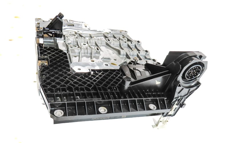 Thumbnail 3: 2008 BMW X6 (E71) X-Drive50i 6HP26 AUTOMATIC TRANSMISSION VALVE BODY MECHATRONIC
