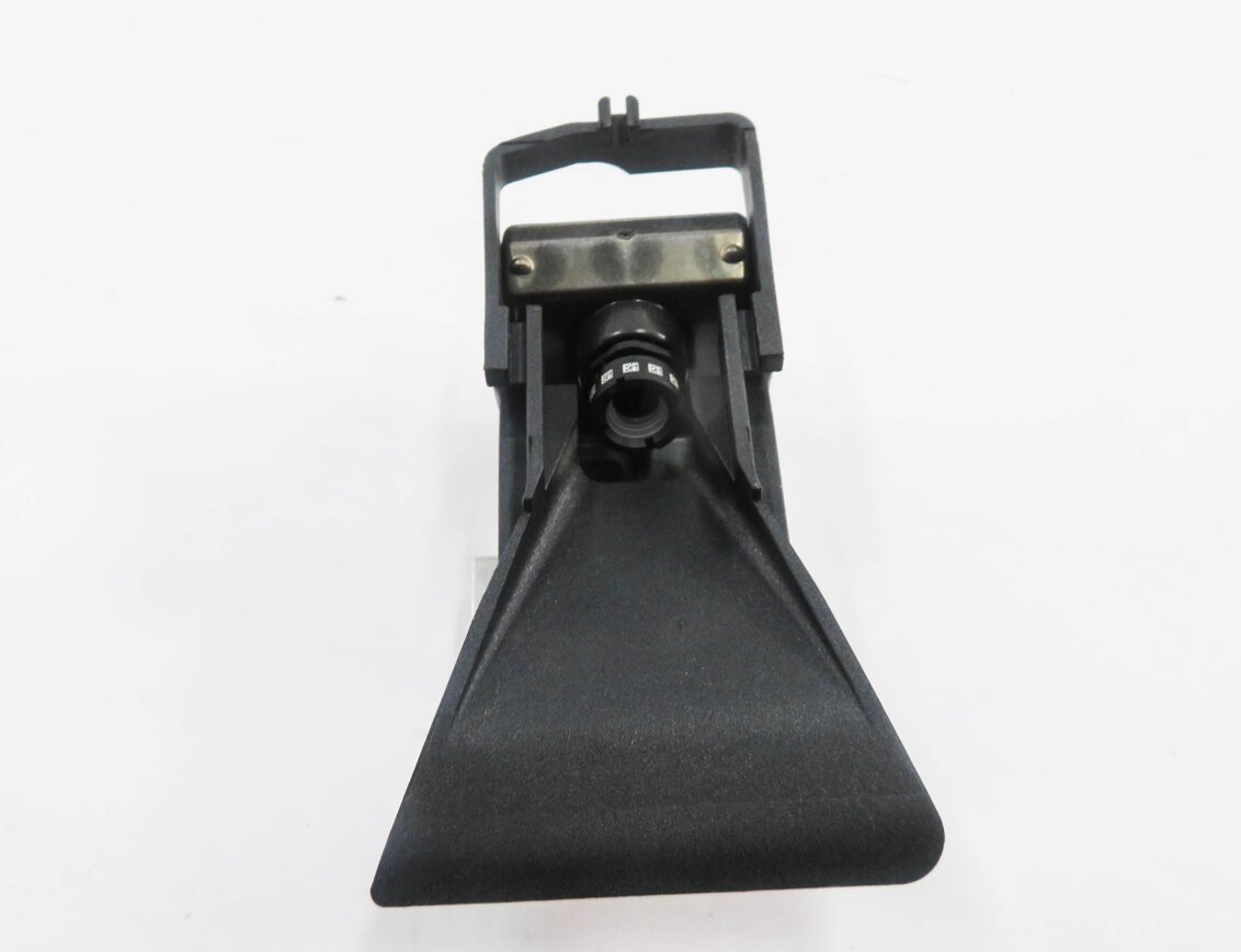 Thumbnail 2: 2011-2012 BMW 528i 535i 550i M5 (F10) FRONT LANE DEPARTURE WARNING CAMERA
